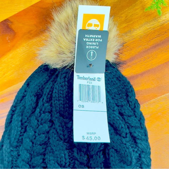 NWT Timberland Heavy Cable Knit PomPom Beanie with Fleece Lining in Black - Picture 6 of 6
